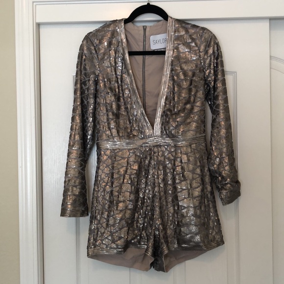 SAYLOR - Misha Romper in Platinum - Picture 6 of 9